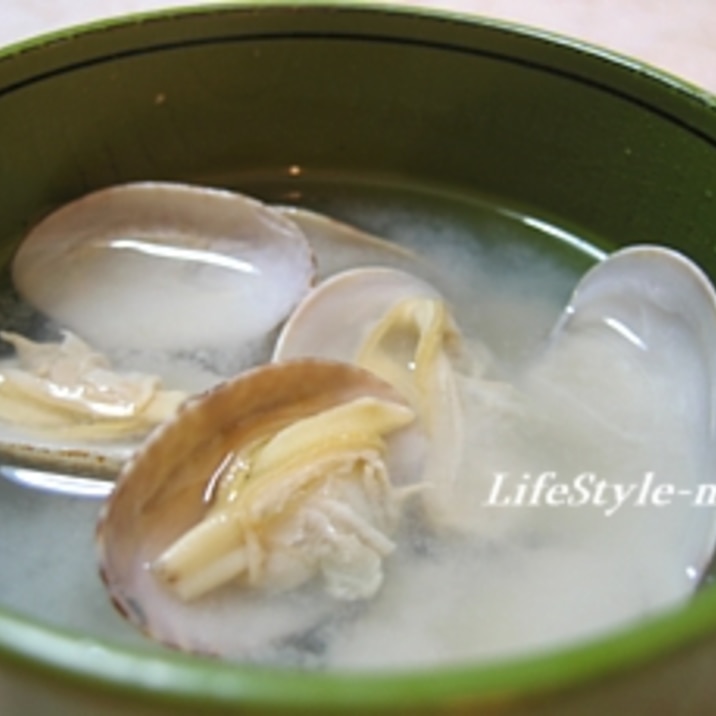 あさりのお味噌汁 (あさりの下処理方法詳細有り)